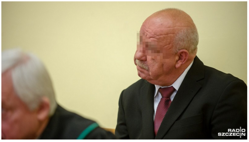 Szef prokuratury rejonowej w Pyrzycach Mirosław Sykucki, skazany na 3,5 roku bezwzględnego więzienia wyszedł na przerwę w odbywanu kary.